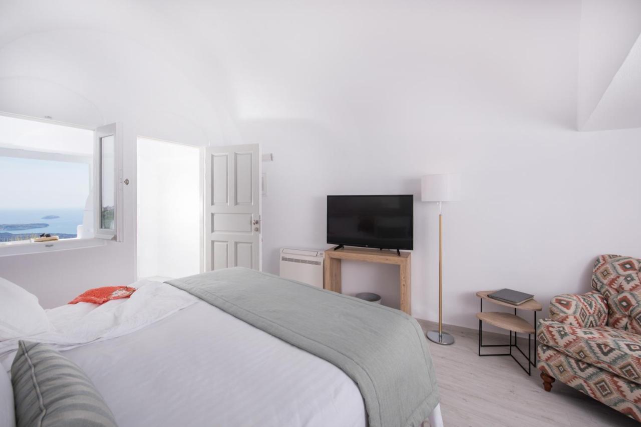 Aqua Mare Luxury Suites Imerovigli  Exterior photo